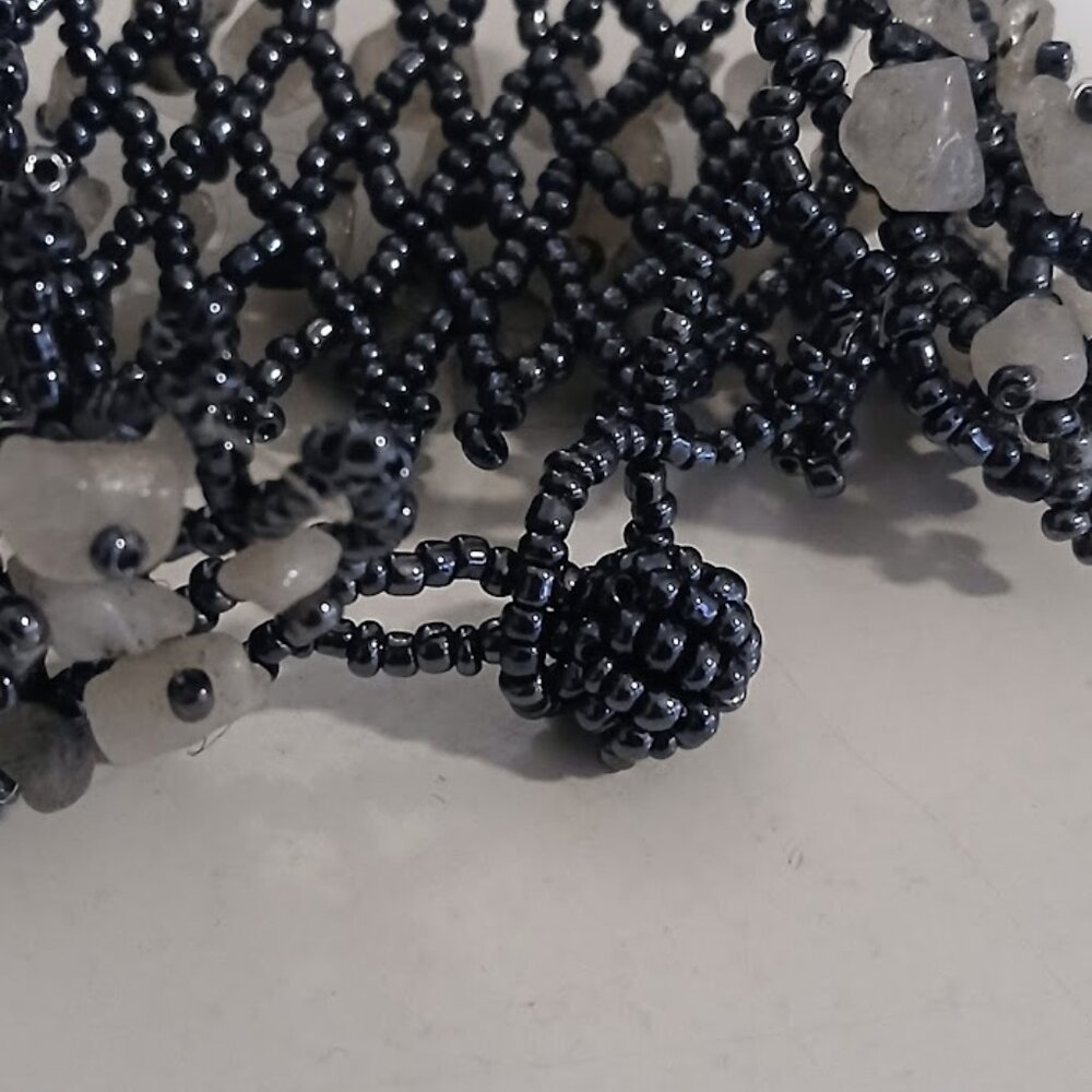 Gorgeous Beaded Stretch Bracelet - S - Picture 6 of 6